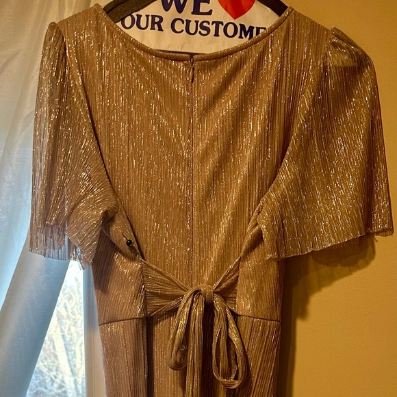 Beautiful 😍 Adrianna Papell wedding guest mauve pink dress. Size 18 - Picture 3 of 4